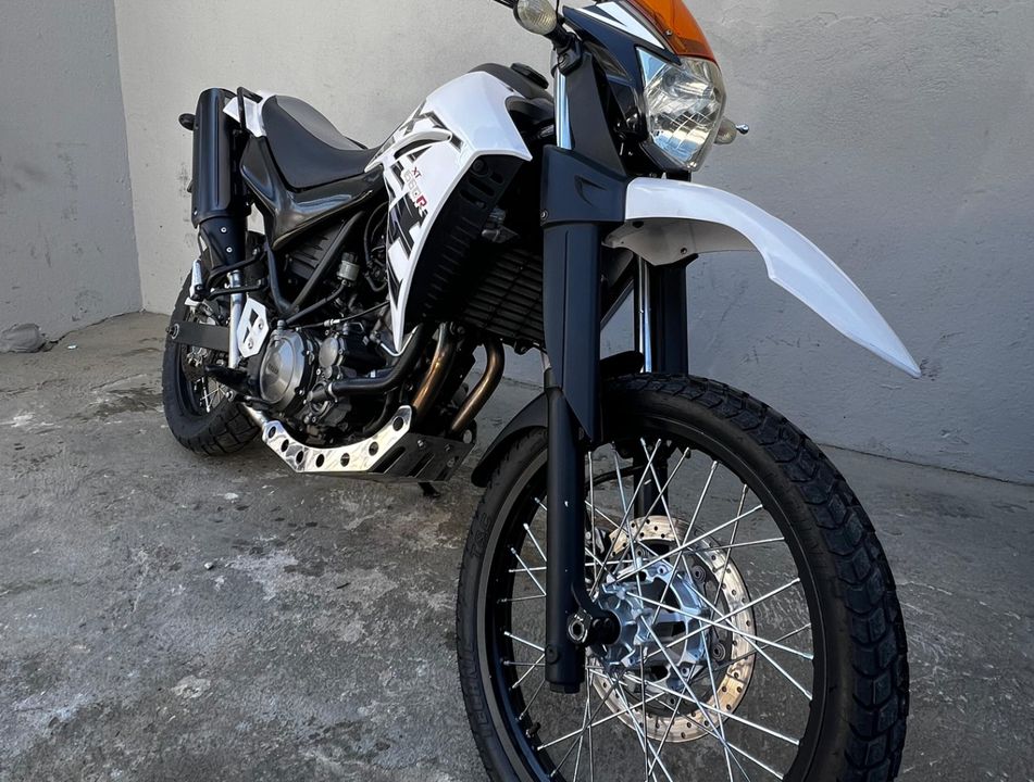YAMAHA XT 660 R