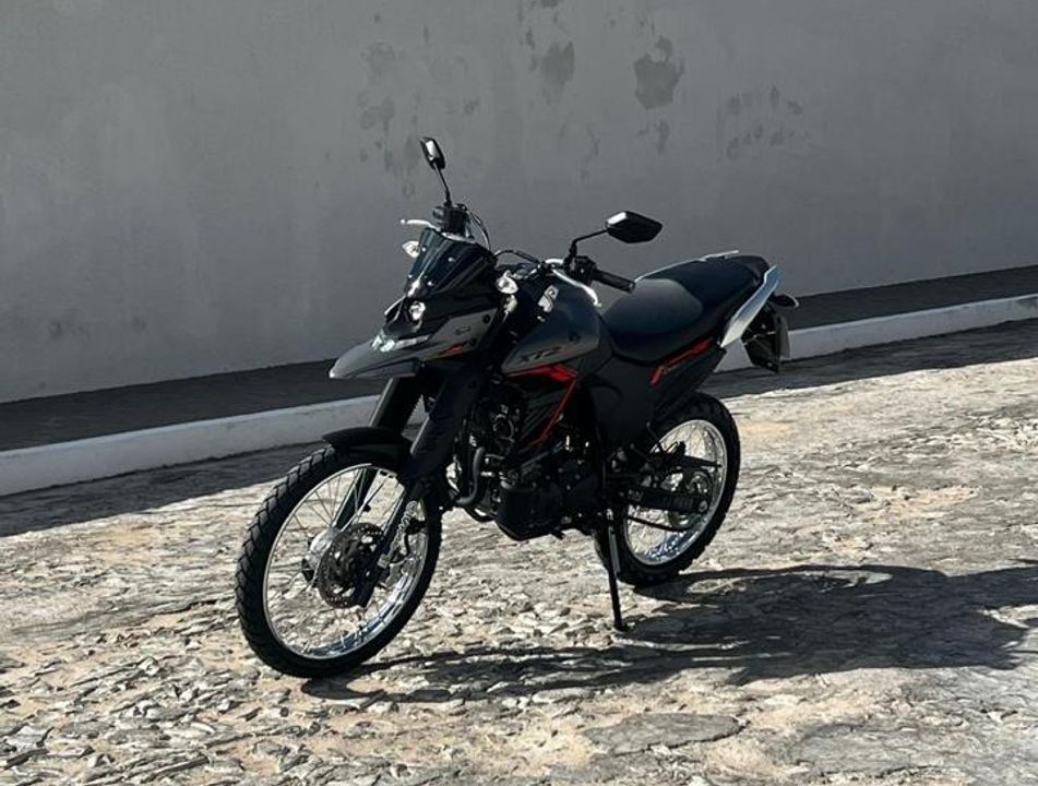 YAMAHA XTZ 250 LANDER CONNECTED