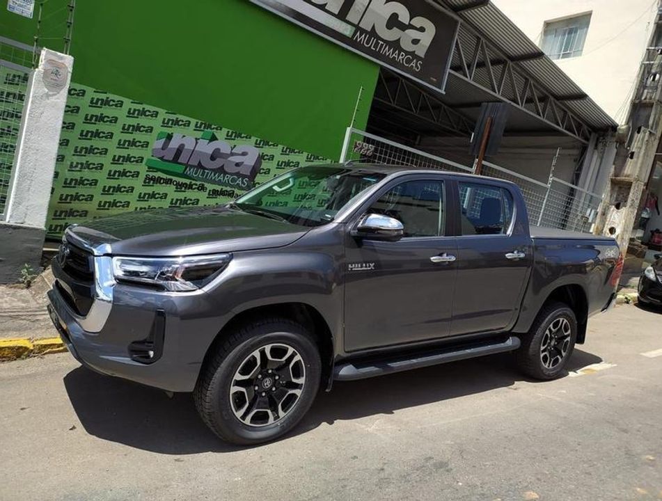 Toyota Hilux CD SRX 4x4 2.8 TDI 16V Diesel Aut.