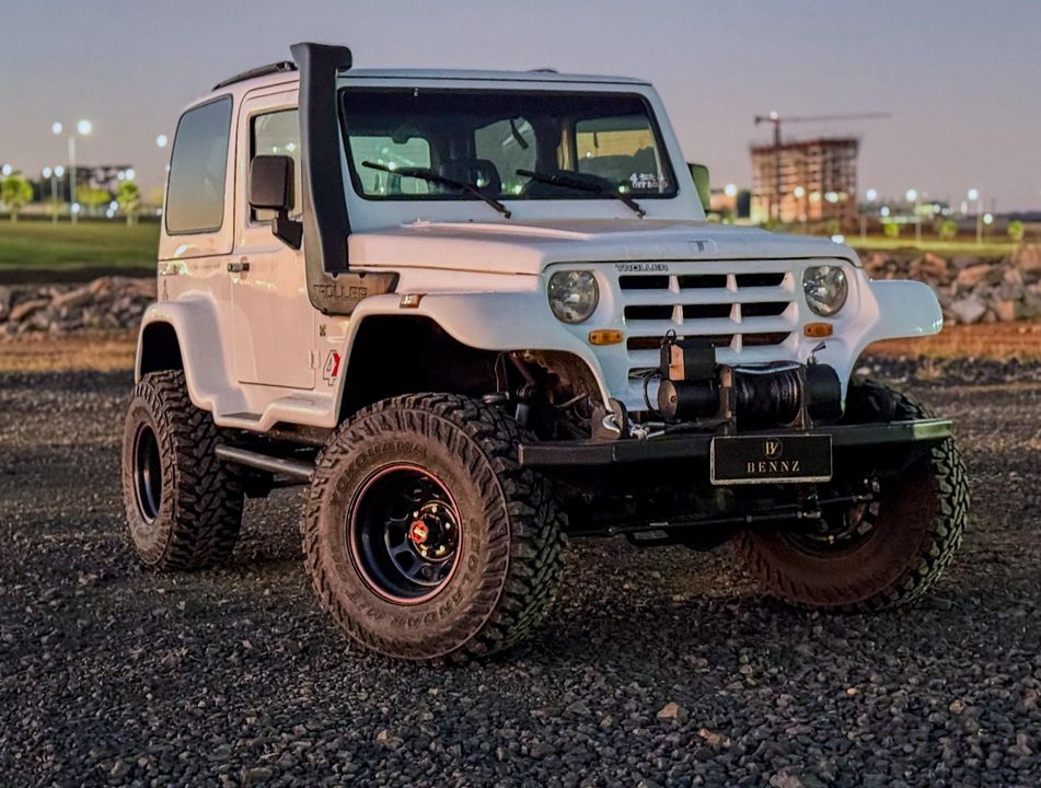 Troller T-4 4x4 3.0 TB Int. Cap. Rígida Diesel