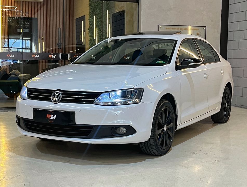VolksWagen JETTA Comfortline 2.0 T.Flex 8V 4p Tipt.