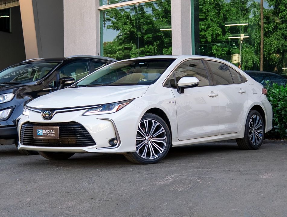Toyota Corolla Altis Hybrid 1.8 16V Flex Aut.