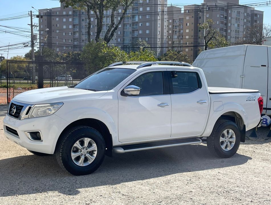 Nissan Frontier LE CD 4x4 2.3 Bi-TB Diesel Aut.