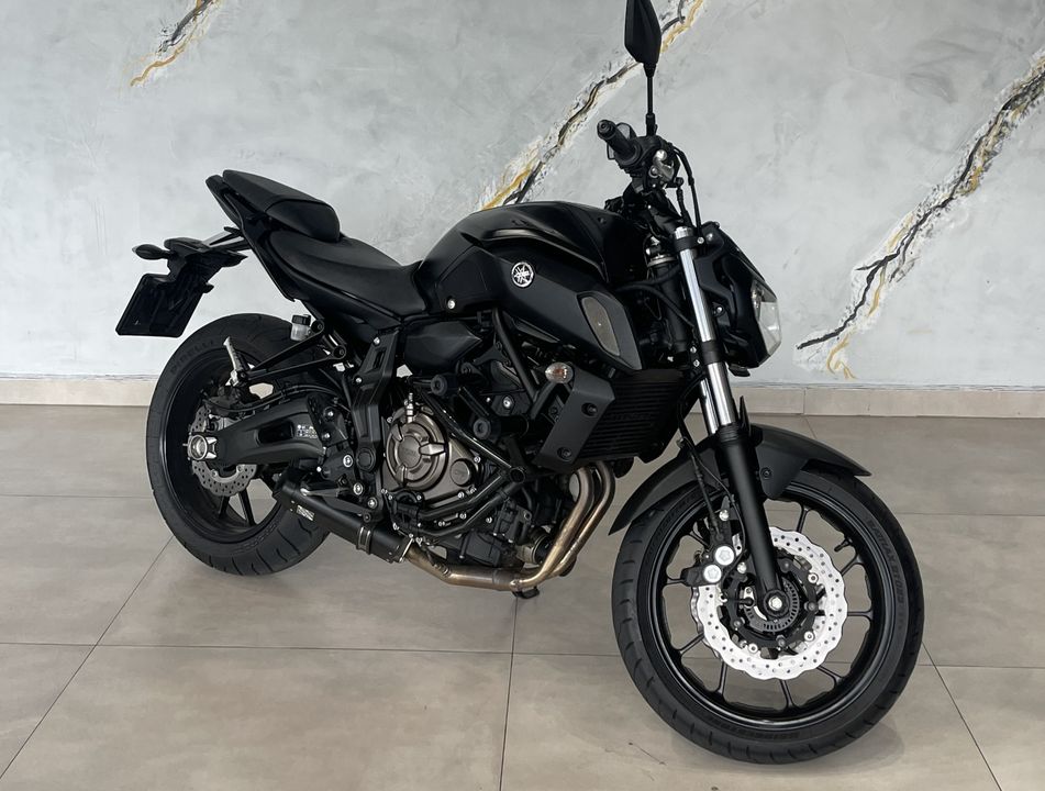 YAMAHA MT-07/MT-07 ABS 689cc