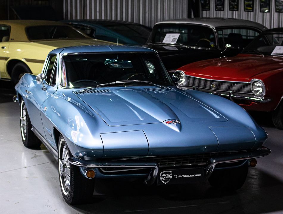 Chevrolet CORVETTE STINGRAY C3