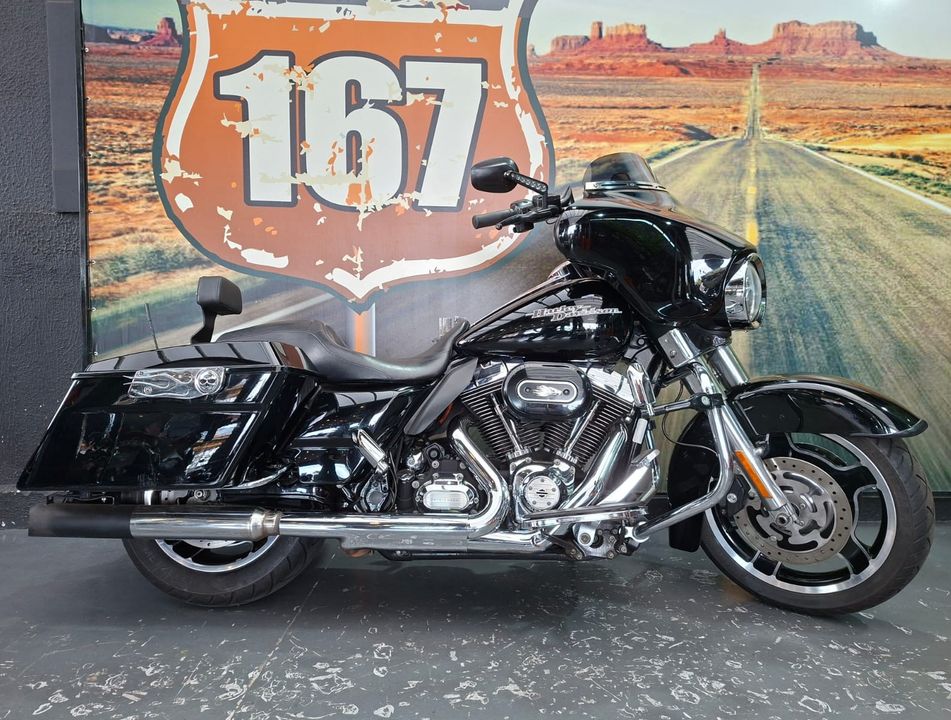 Harley STREET GLIDE FLHX