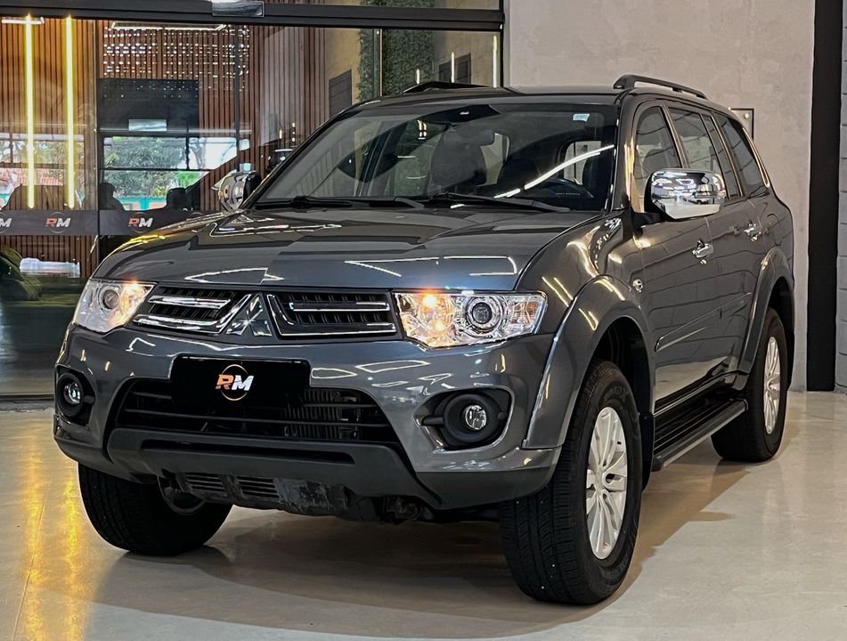 Mitsubishi Pajero HPE 3.5 4x4 Flex 5p Aut.