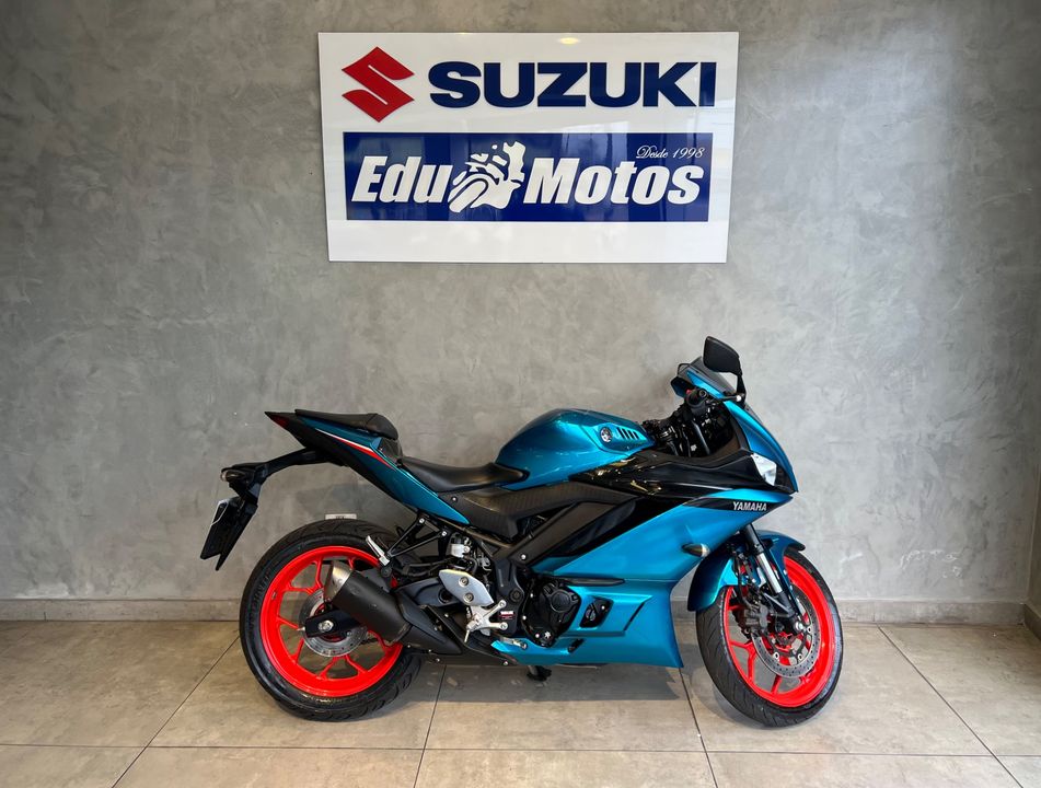 YAMAHA YZF R-3 321/ABS