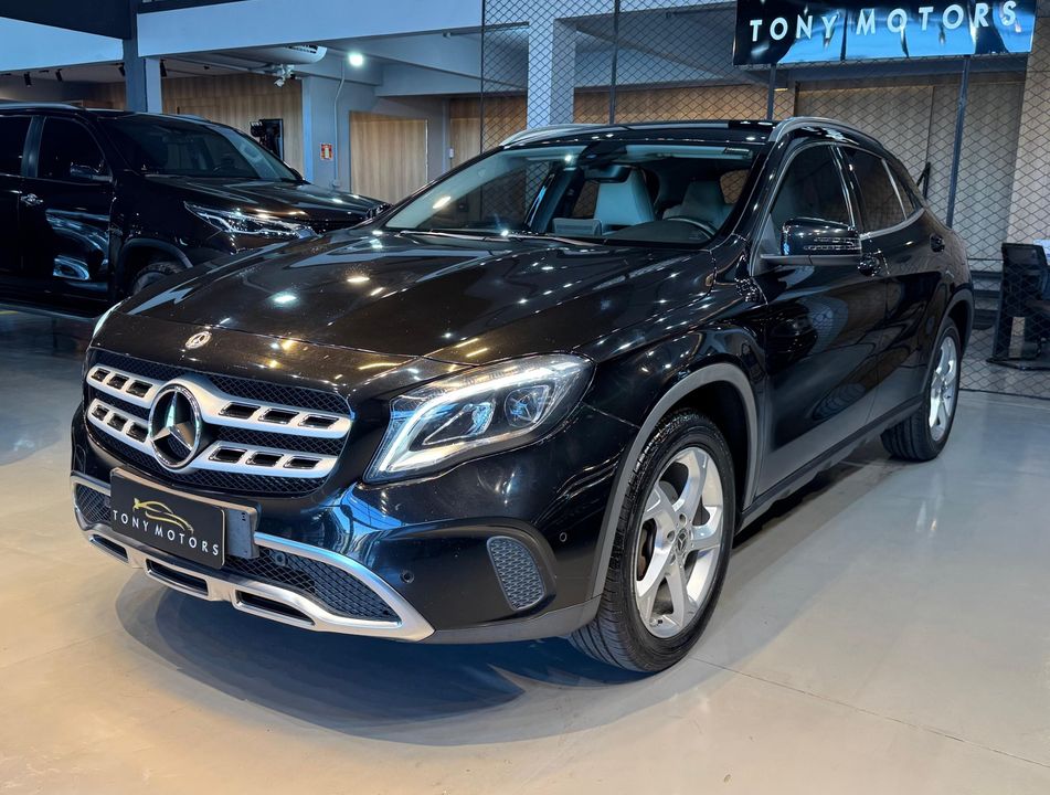 Mercedes GLA 200 Advance 1.6/1.6 TB 16V Flex Aut.
