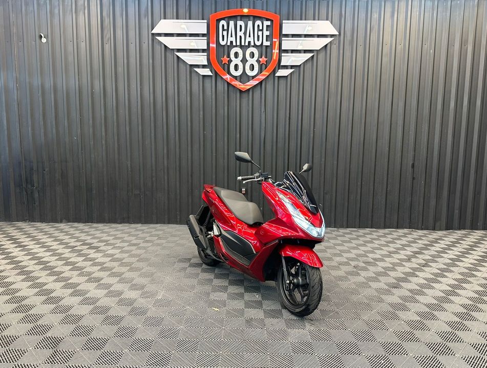 HONDA PCX 160 DLX