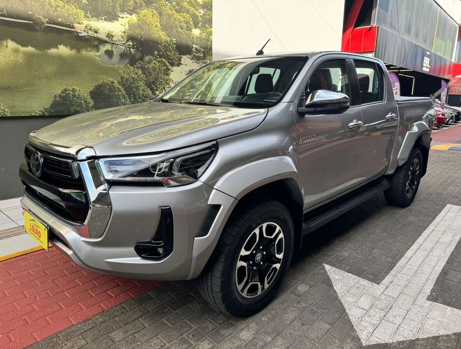 Toyota Hilux CD SRX 4x4 2.8 TDI 16V Diesel Aut.