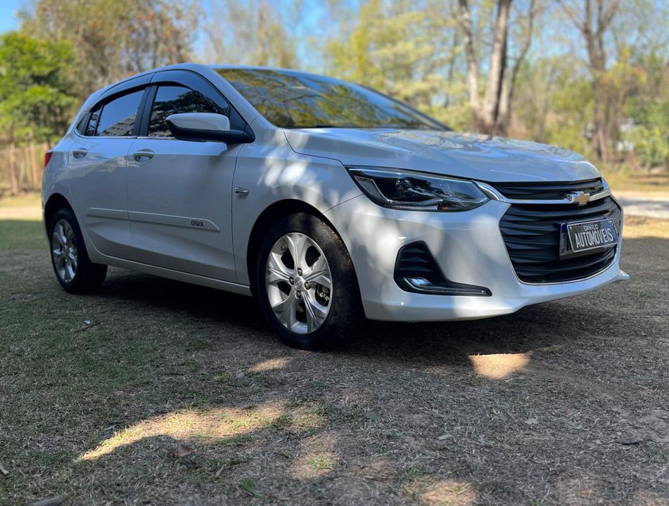 Chevrolet ONIX HATCH PREM. 1.0 12V TB Flex 5p Aut.