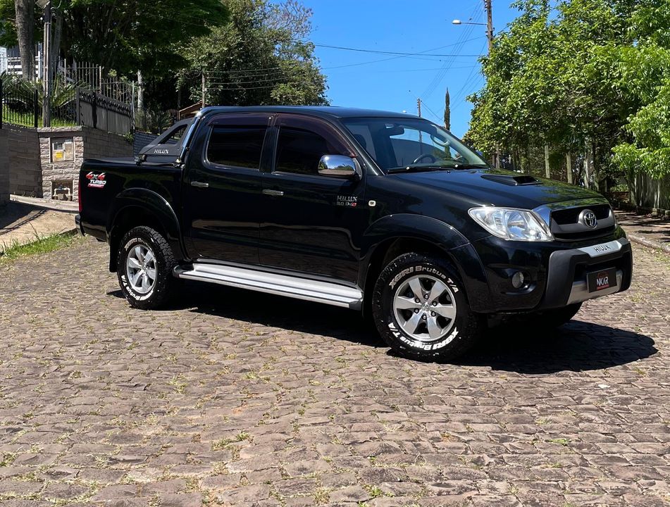 Toyota Hilux CD SRV D4-D 4x4 3.0 TDI Diesel Aut