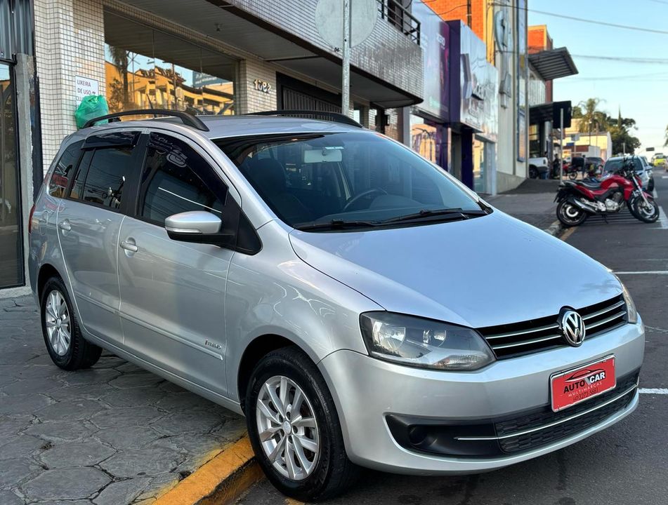 VolksWagen SPACEFOX  TREND I MOTION 1.6 T. Flex 8V