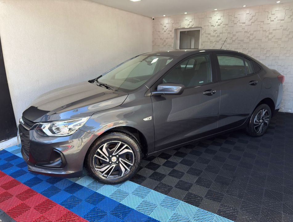 Chevrolet ONIX SEDAN Plus LT 1.0 12V Flex 4p Mec.