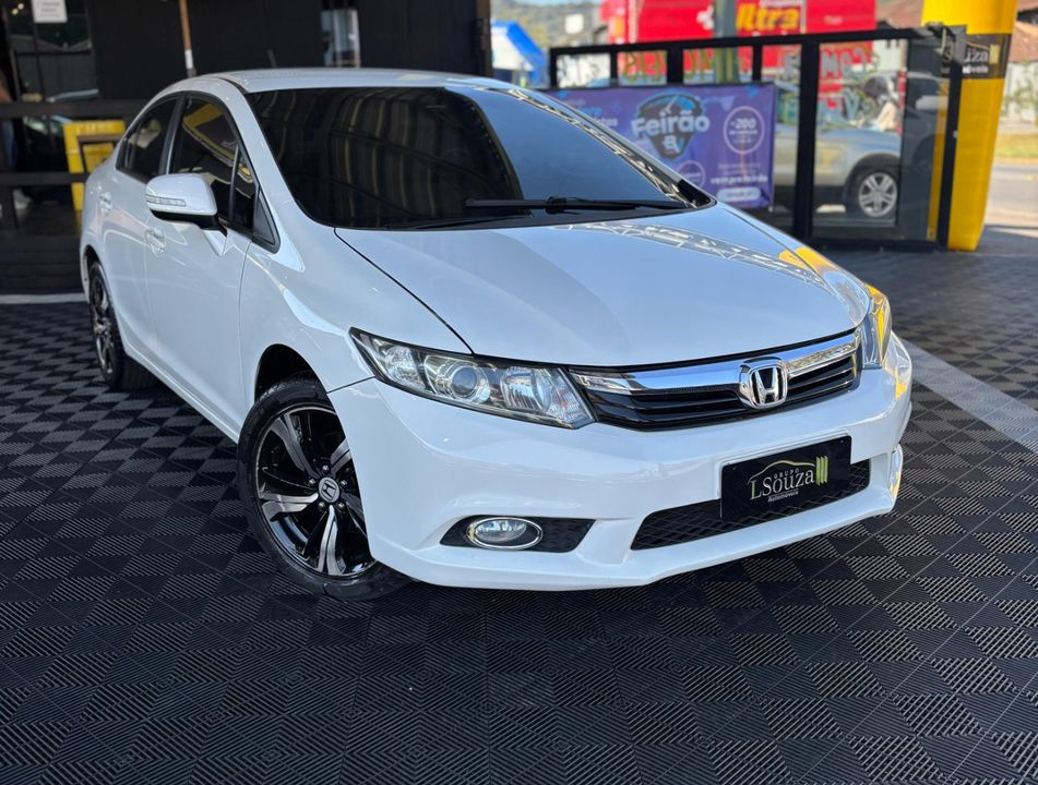 Honda Civic Sedan LXR 2.0 Flexone 16V Aut. 4p