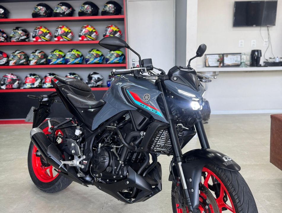 YAMAHA MT-03 321/ABS