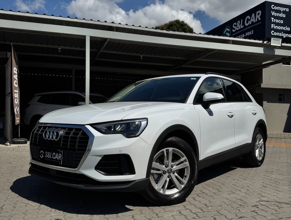 Audi Q3 Prest. 1.4 TFSI Flex/Prest. S-tronic