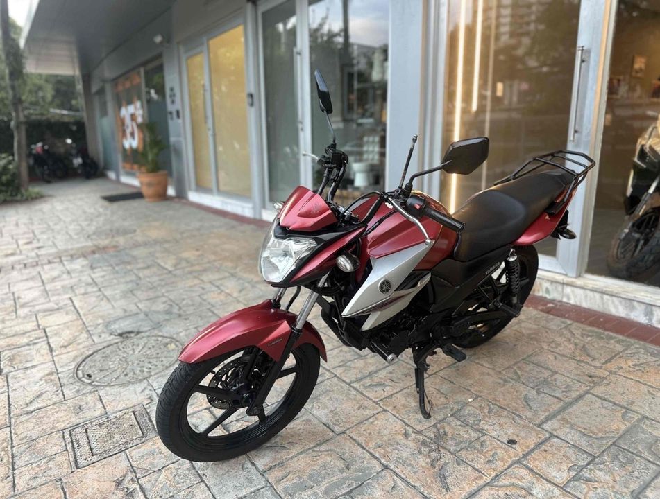 YAMAHA 150 FAZER SED