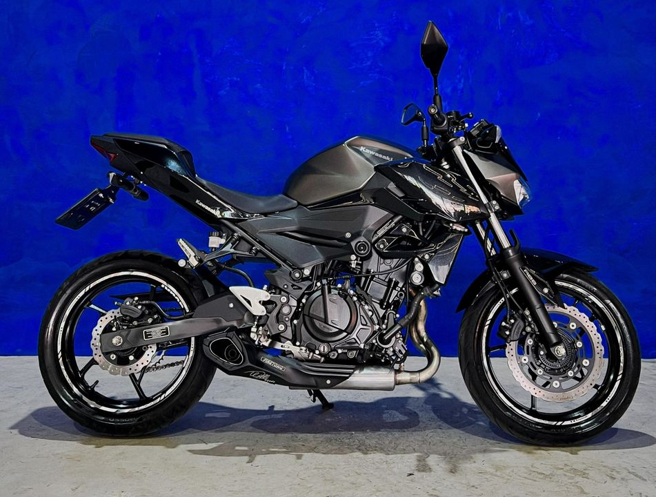 KAWASAKI Z 400