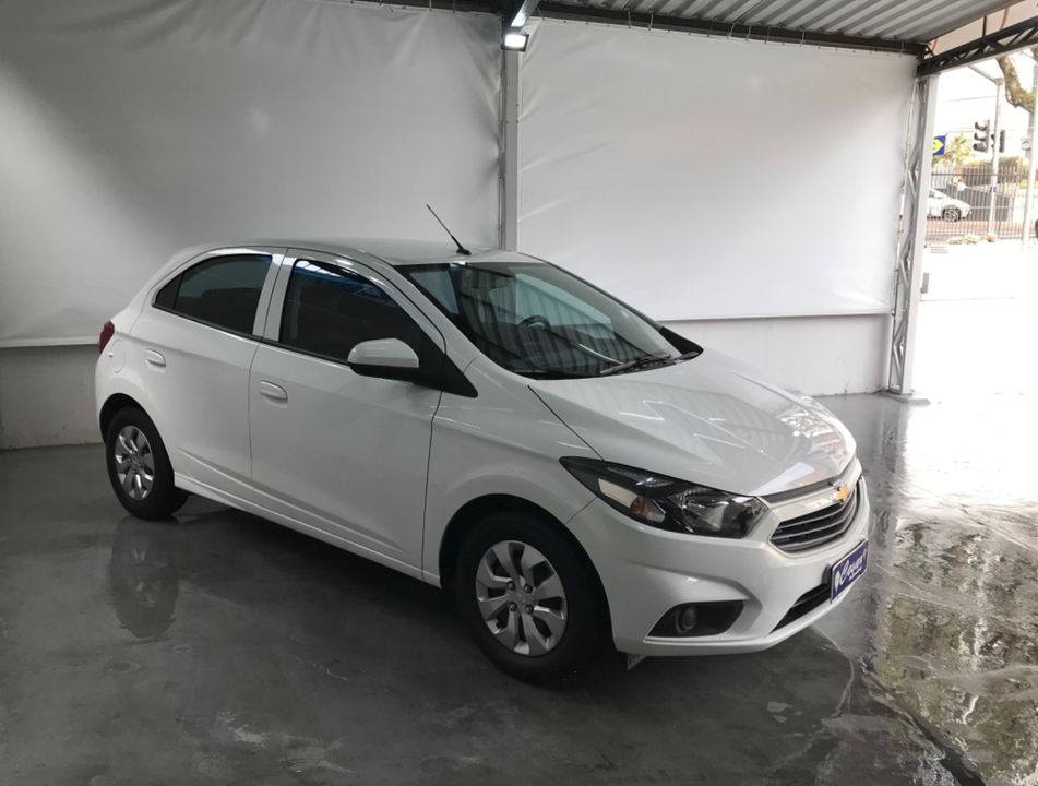 Chevrolet ONIX HATCH LT 1.0 8V FlexPower 5p Mec.