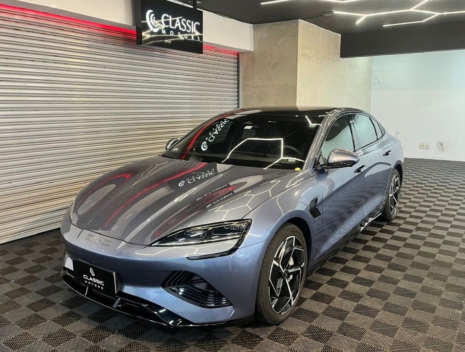 BYD Seal (Elétrico)