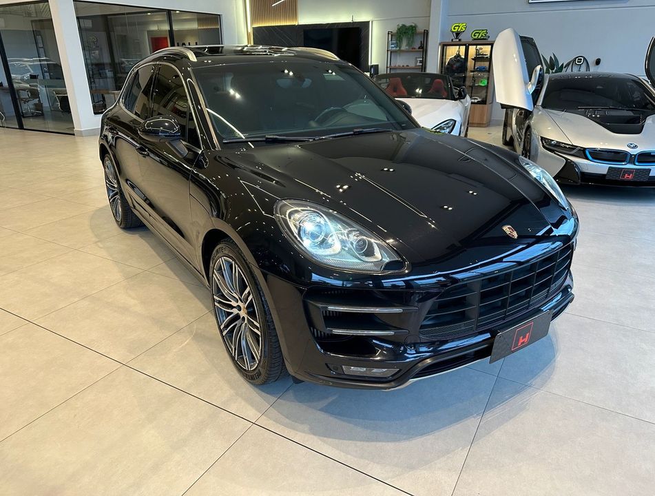 Porsche Macan 3.6 Bi-Turbo 400cv