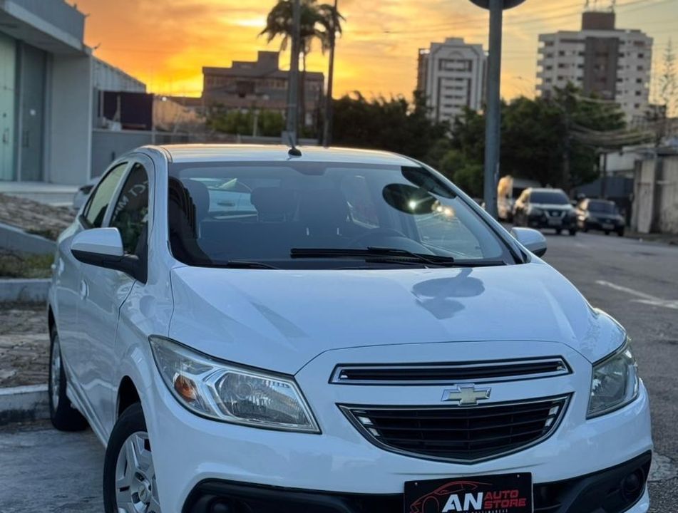 Chevrolet ONIX HATCH LT 1.0 8V FlexPower 5p Mec.