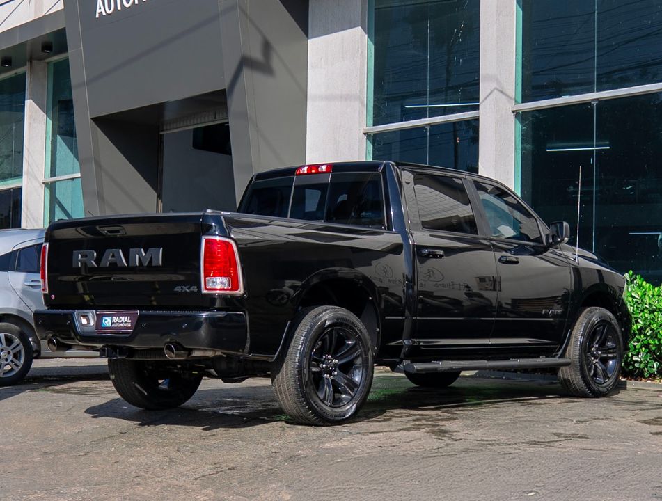RAM CLASSIC LARAMIE 5.7 CD V8 4X4 Aut.