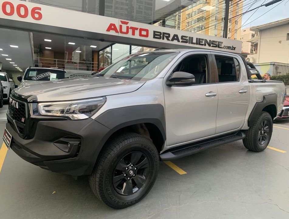 Toyota Hilux CD SRV 4x4 2.7 Flex 16V Aut.