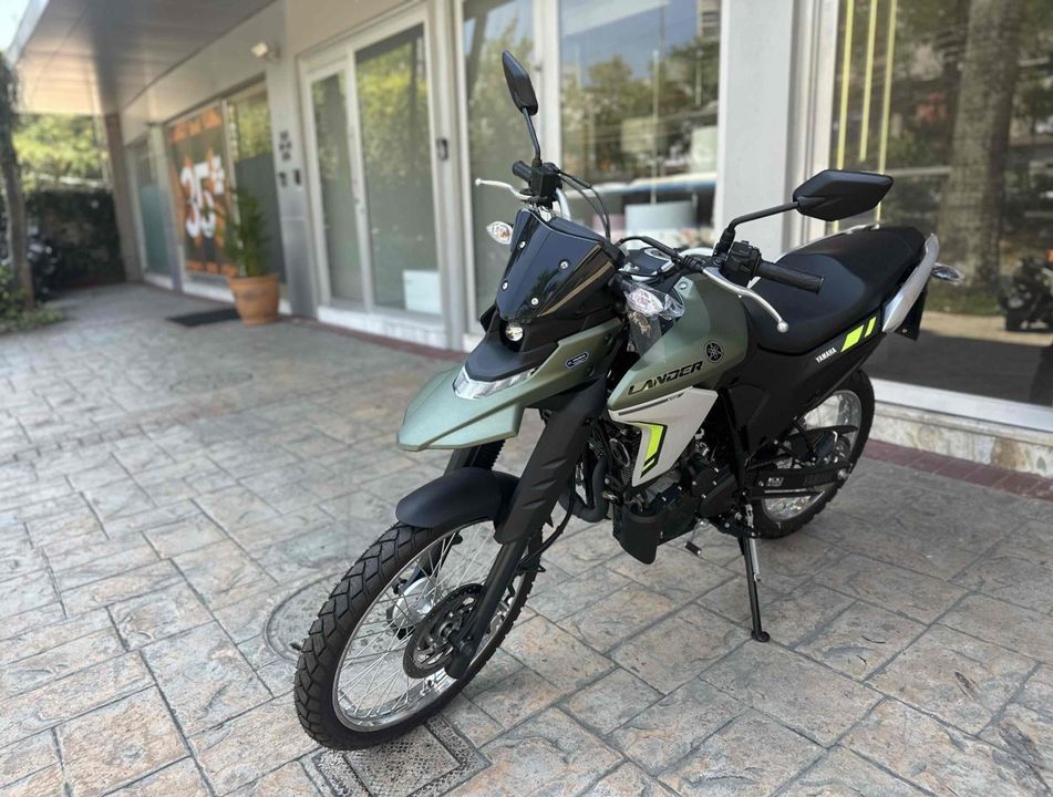 YAMAHA 250 LANDER CONNECTED