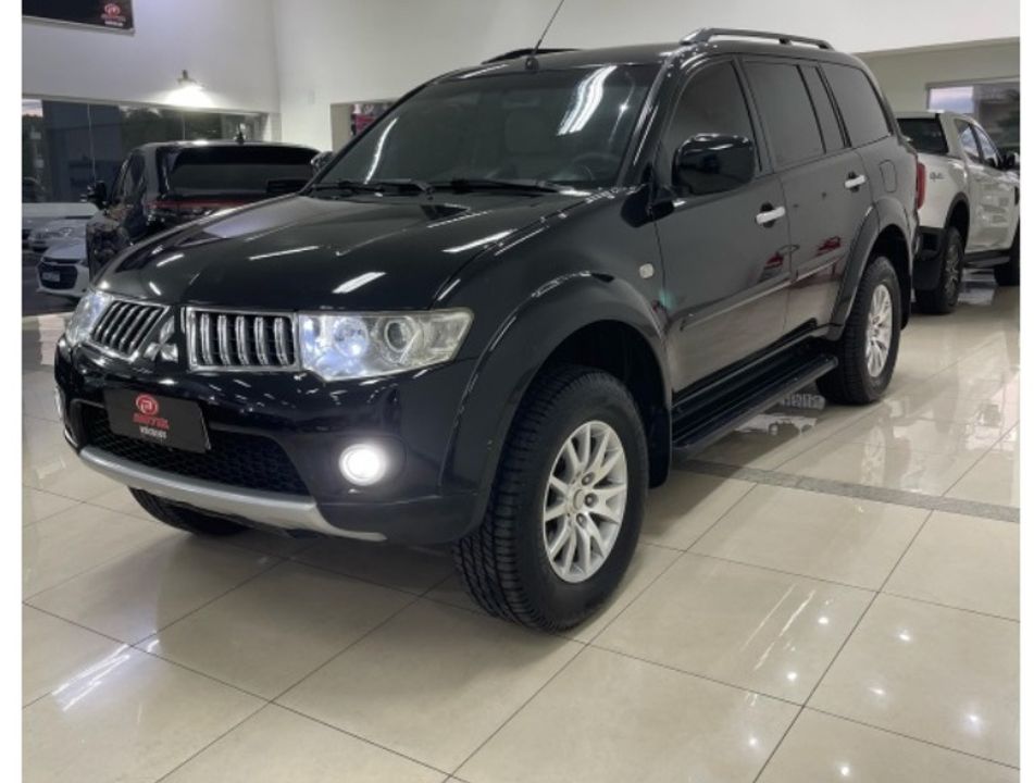 Mitsubishi Pajero HPE Full 3.2 4x4 T.I.Dies. 5p Aut