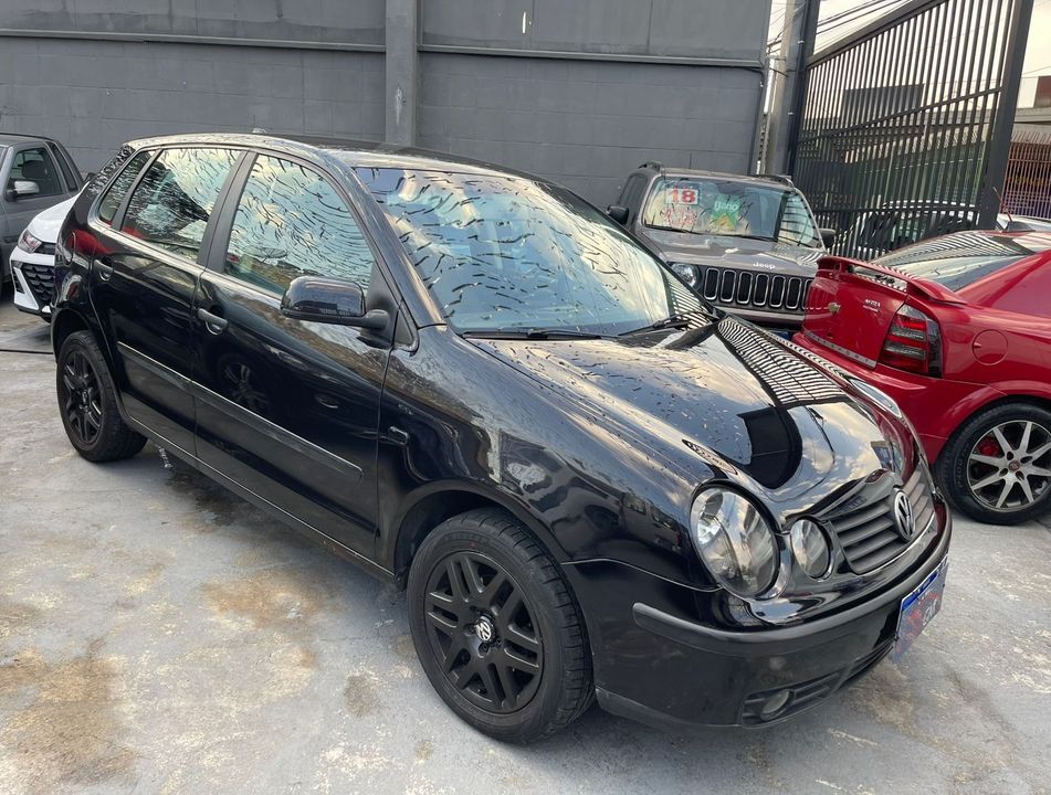 VolksWagen Polo 1.6 Mi/ S.Ouro 1.6Mi 101cv 8V 5p