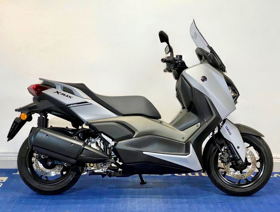 YAMAHA XMAX 250 ABS
