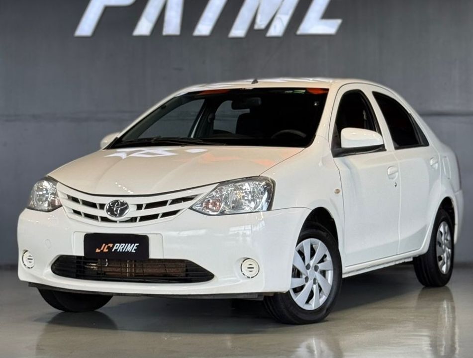 Toyota ETIOS X Sedan 1.5 Flex 16V 4p Mec.