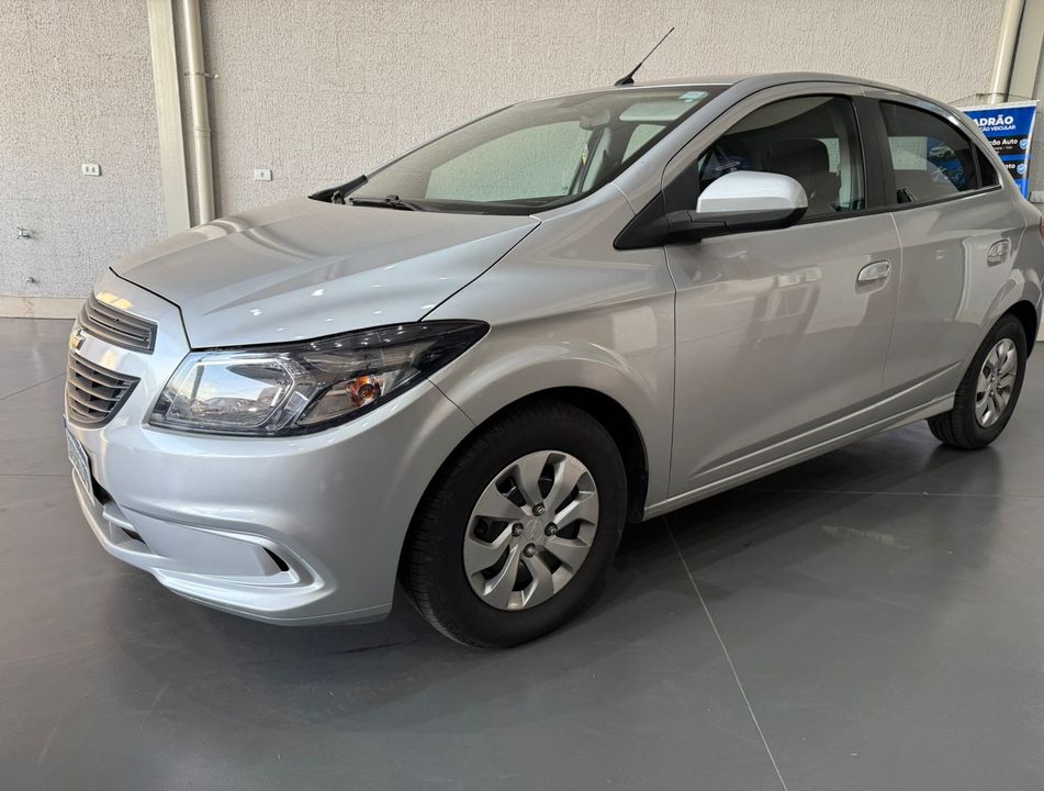 Chevrolet ONIX HATCH Joy 1.0 8V Flex 5p Mec.