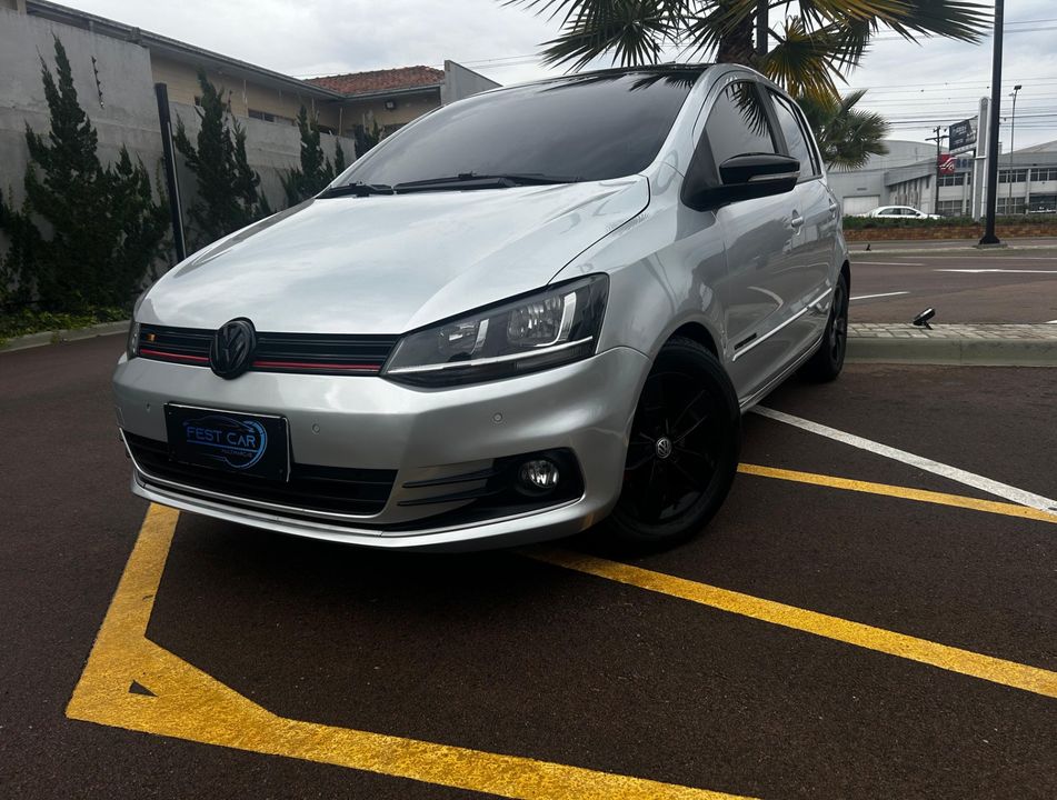 VolksWagen Fox Comfortline 1.6 Flex 8V 5p