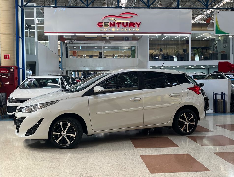 Toyota YARIS XS Connect 1.5 Flex 16V 5p Aut.