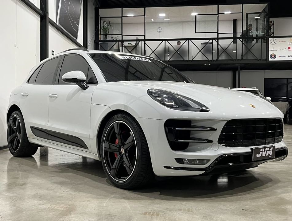 Porsche Macan 3.6 Bi-Turbo 400cv