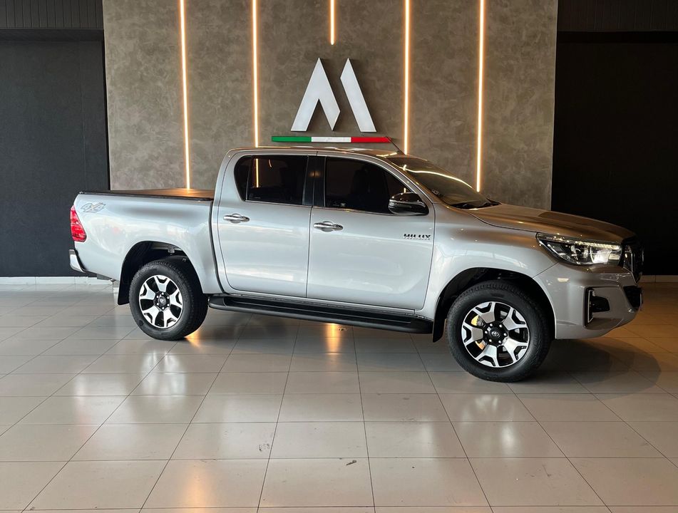 Toyota Hilux CD SRX 4x4 2.8 TDI 16V Diesel Aut.
