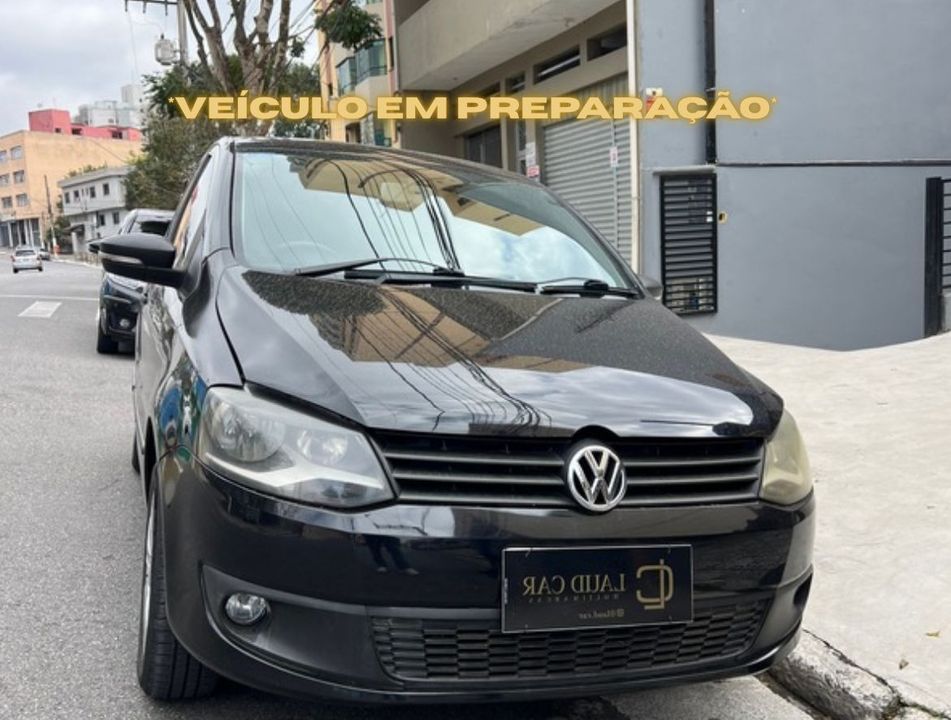 VolksWagen Fox 1.6 Mi Total Flex 8V 5p