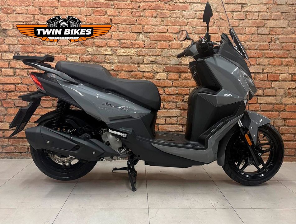 DAFRA JOYRIDE 300 