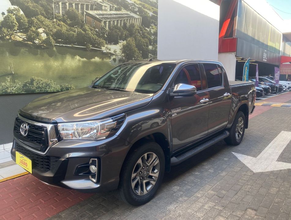 Toyota Hilux CD SRV 4x4 2.7 Flex 16V Aut.
