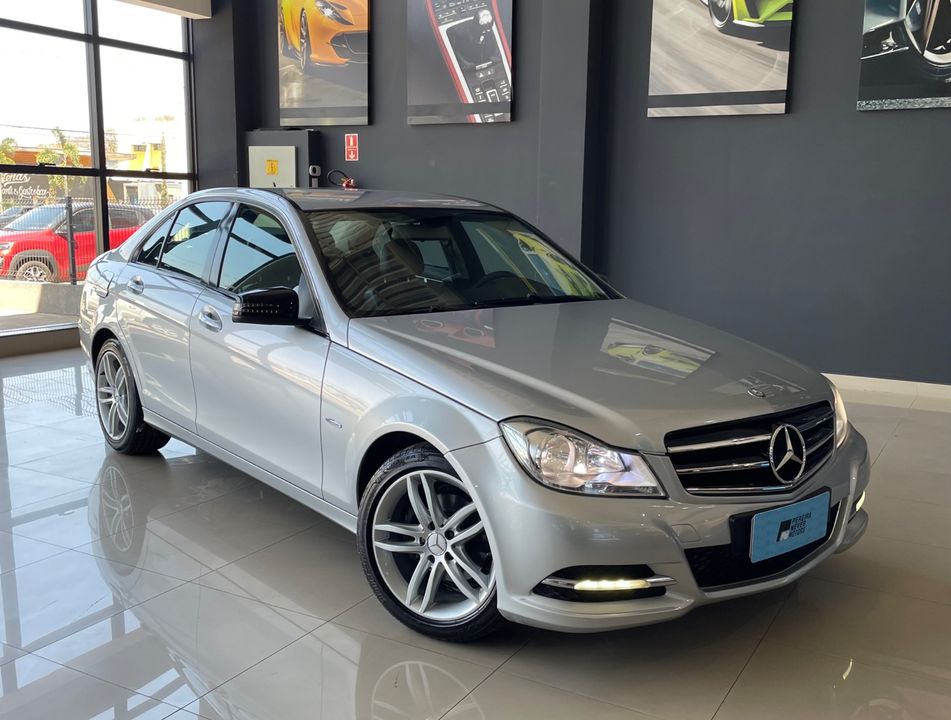 Mercedes C-180 CGI Classic 1.8 16V 156cv Aut.
