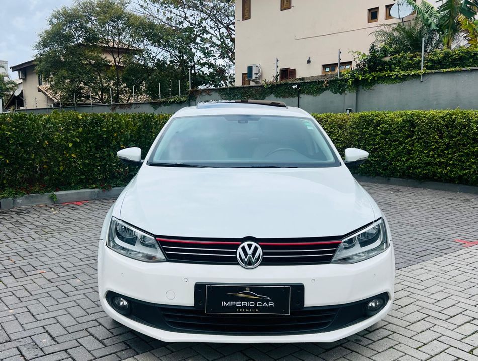 VolksWagen JETTA Comfortline 2.0 T.Flex 8V 4p Tipt.