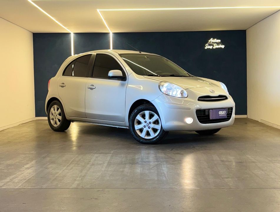 Nissan MARCH SV 1.6 16V Flex Fuel