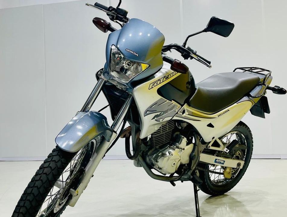 HONDA NX-4 FALCON 400
