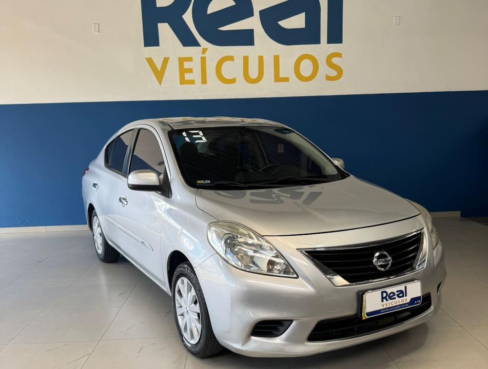 Nissan VERSA SV 1.6 16V Flex Fuel 4p Mec.