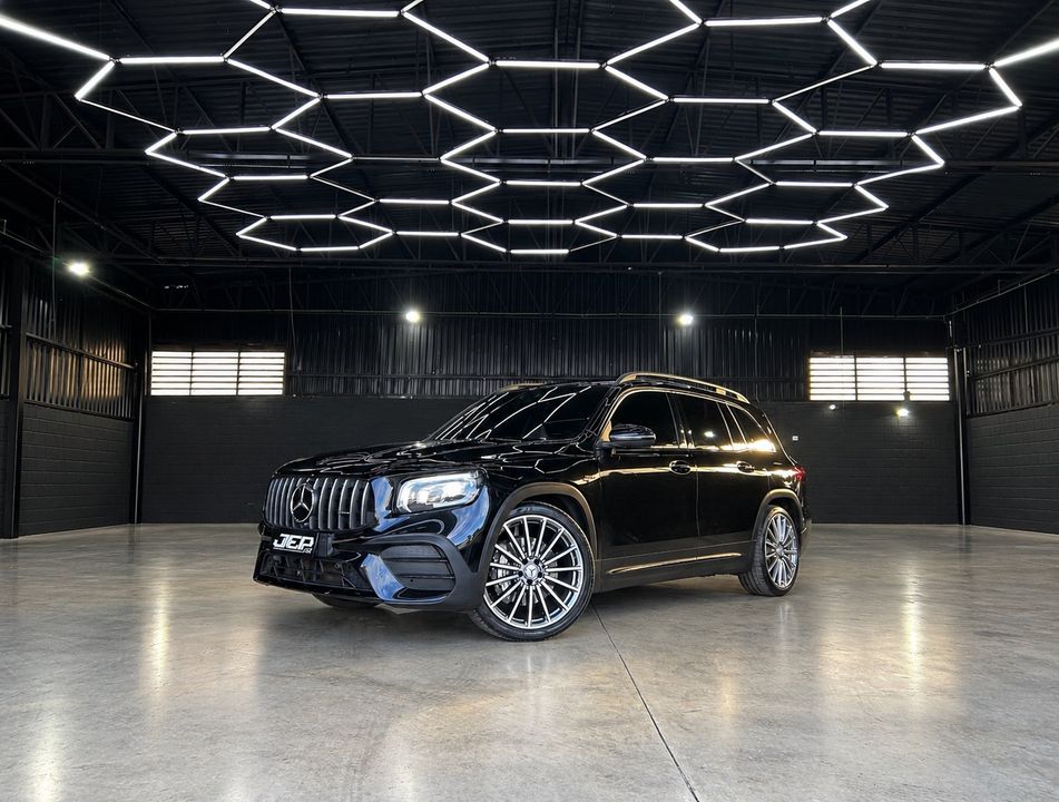 Mercedes GLB-35 AMG 4MATIC 2.0 Turbo Aut.