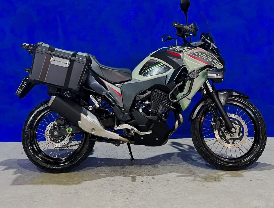KAWASAKI Versys-X 300